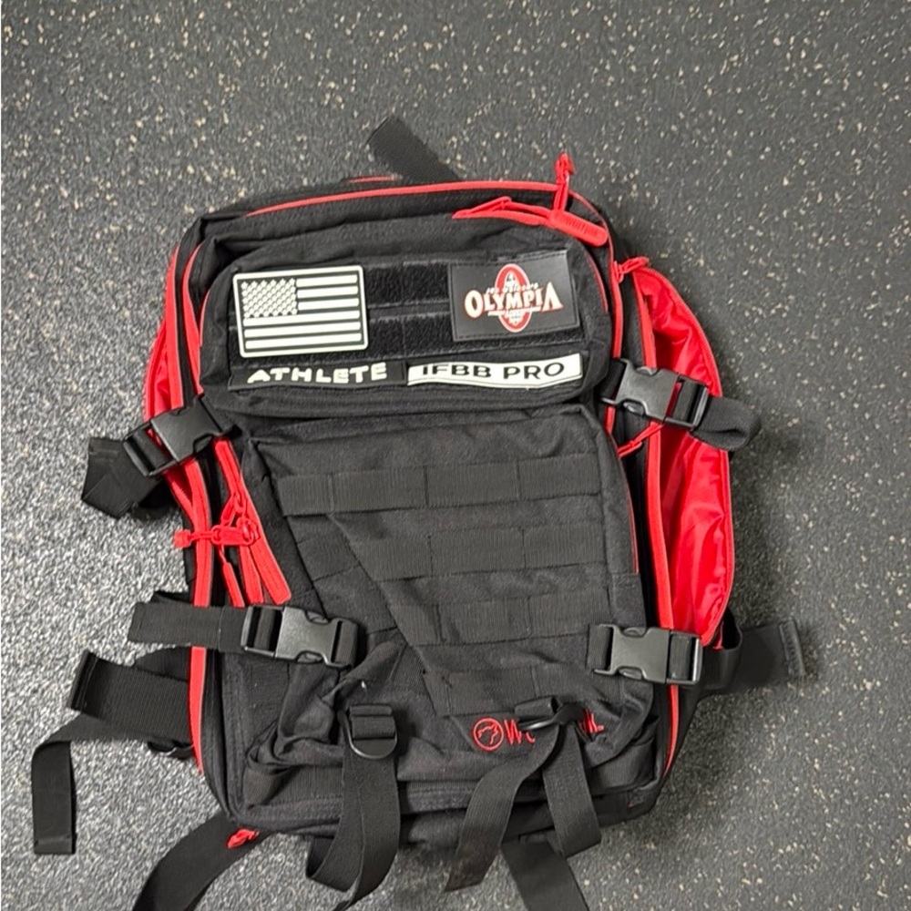 WOLFPACK EXCLUSIVE OLYMPIA ATHLETE Black and Red Backpack
